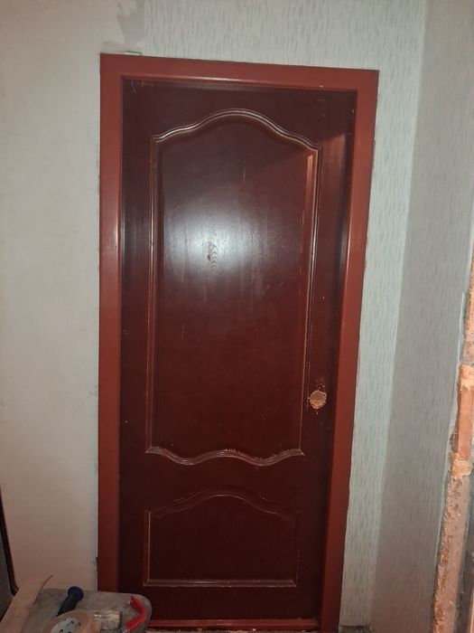 Отдам даром двери б/у.