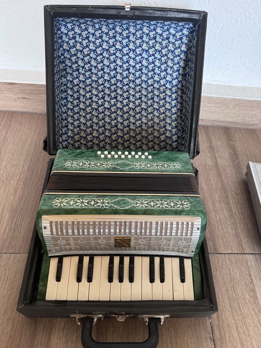 Armonica tip acordeon