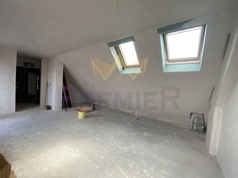 Продава се Двустаен апартамент в София, Банишора - 66 кв.м за 1275 €/кв.м - Снимка #2