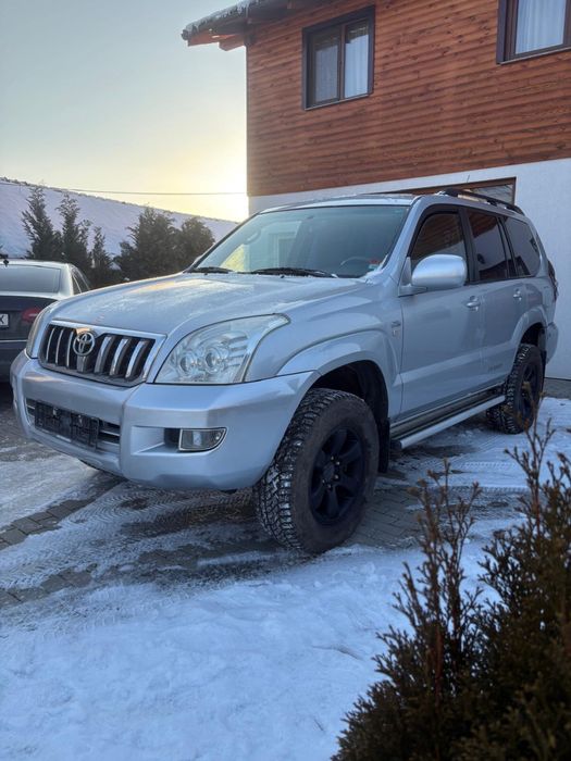 Toyota Land Cruiser J120 Autoutilitara