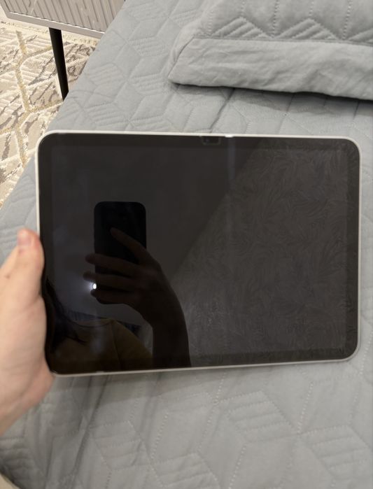Ipad  (A16) 128 гб