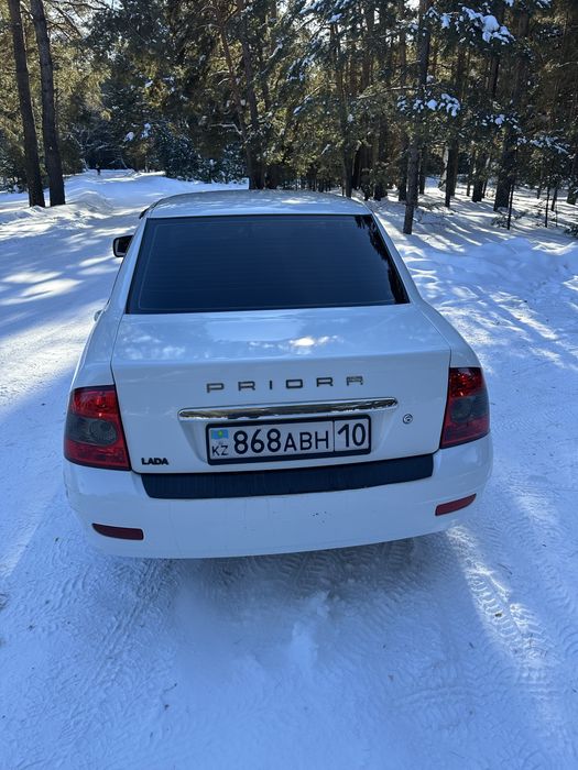 Продам приору 2013 год