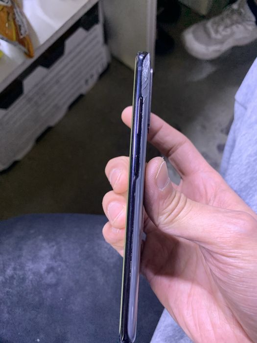 Продам samsung s20 128gb