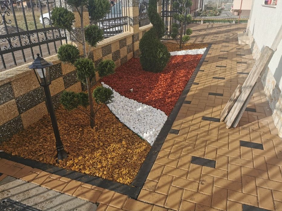 Amenajare curte, gazon, irigații