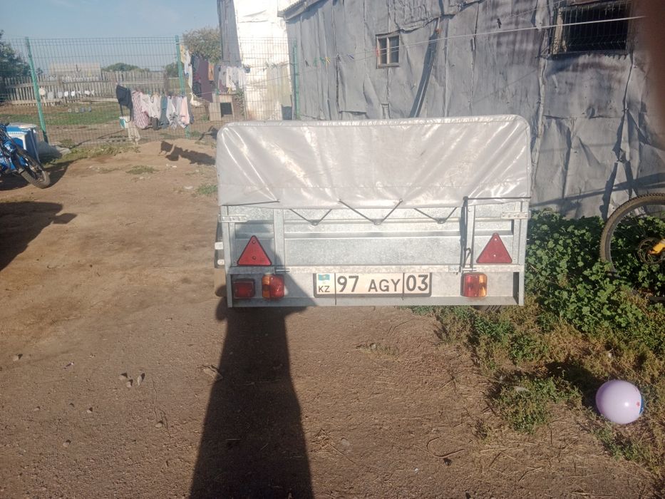Продам прицеп легковой