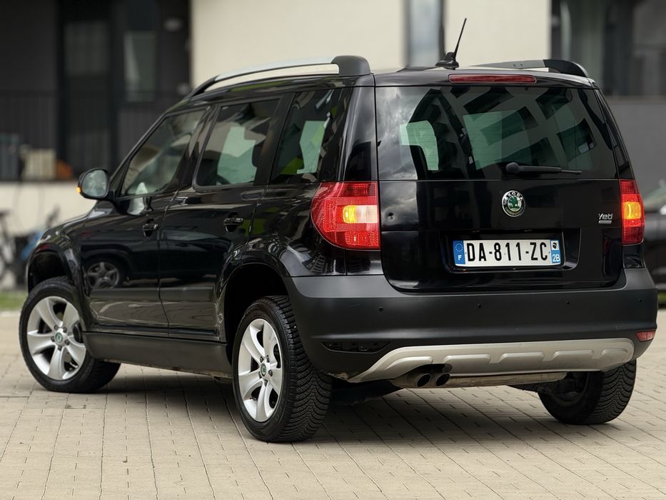 Skoda Yeti GreenLine 1.6 TDI • Pachet Crom • Euro 5 • Navi Touch • Pilot Automat •