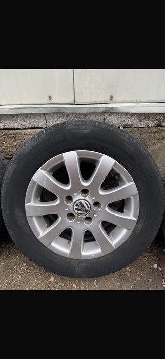 Jante gama Renault R16 cu anvelope de iarna 195/50/16