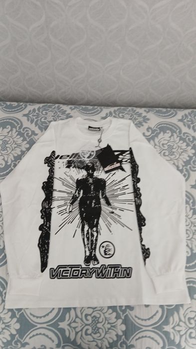 Продам кофту хелл стар лонгслив  оригинал