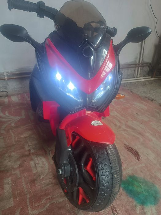 ATV electric, copii 3-8 ani
