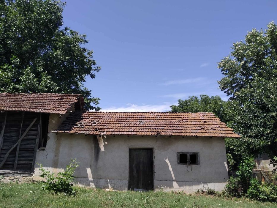 Продава се Къща в с. Септемврийци, Област Монтана - 300 кв.м за 42 €/кв.м - Снимка #4