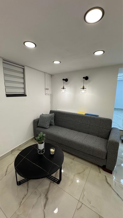 Inchiriez spatiu comercial