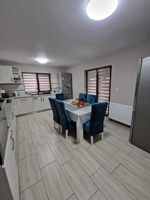 Dau în chirie la casă