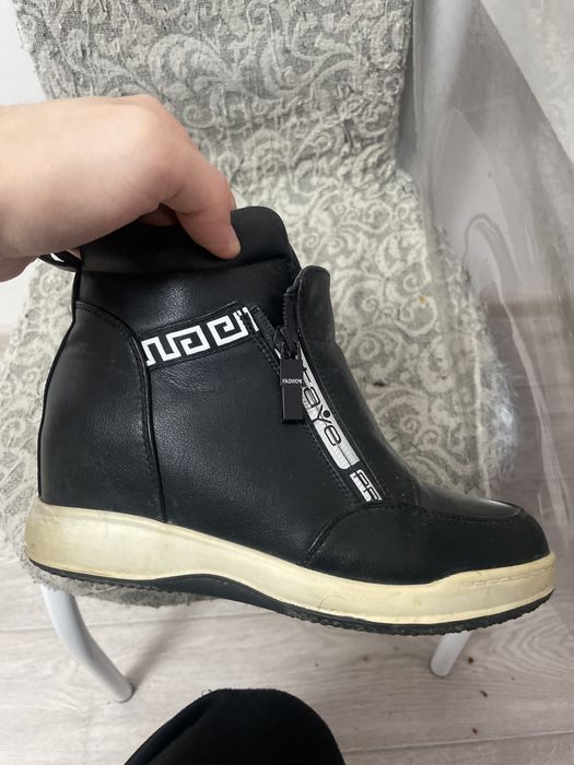 Обувь всесезонка 37 размер