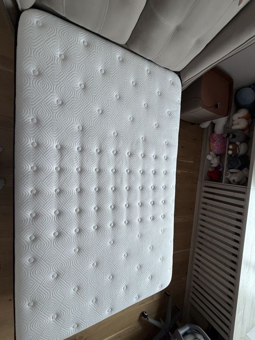 Продам американский матрац Райтон