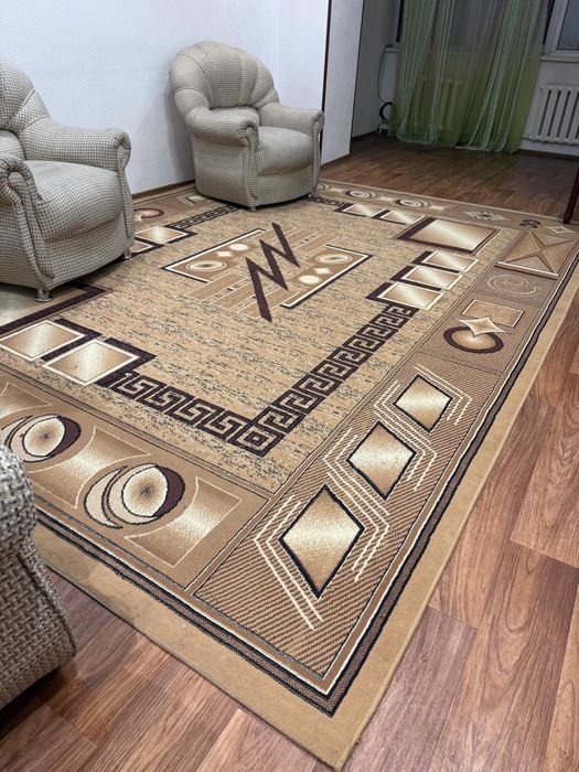 Срочно продам ковер