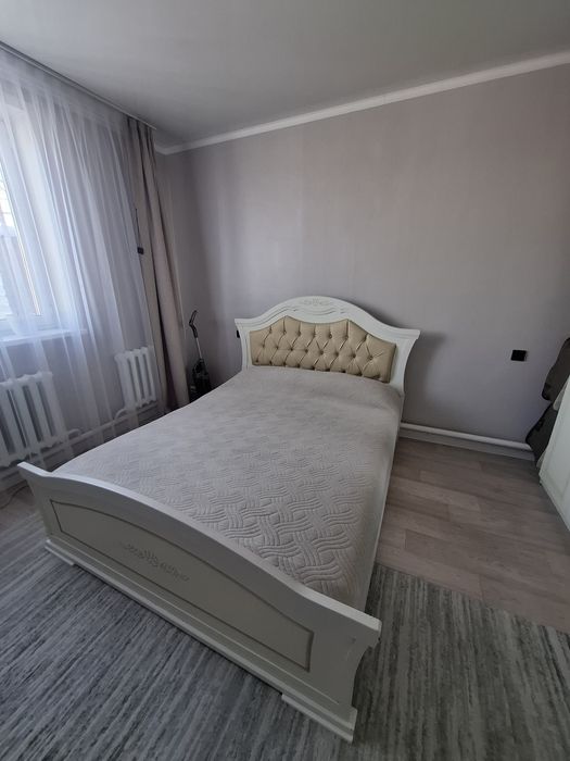 Кровать в отличном состояние