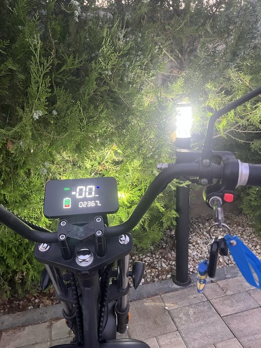 Moped electric fara permis