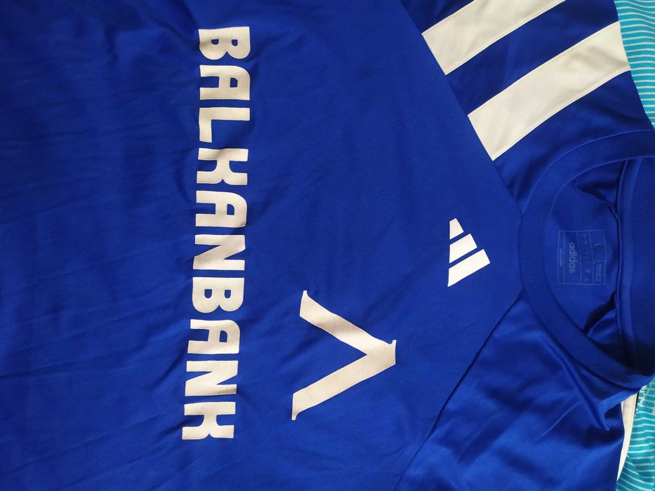 Тениски на Левски