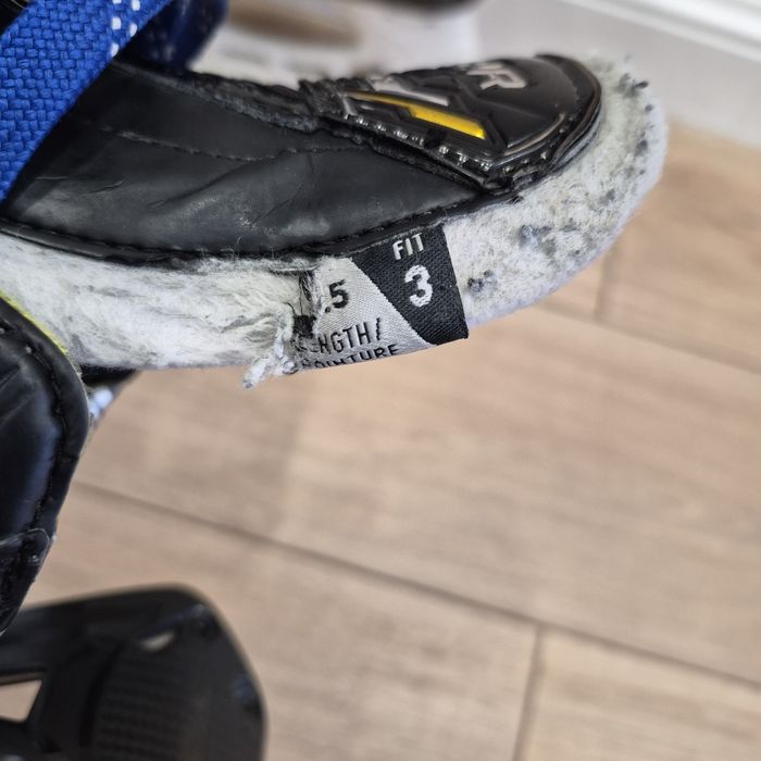 Коньки Bauer Supreme M5pro размер 5.5 fit3
