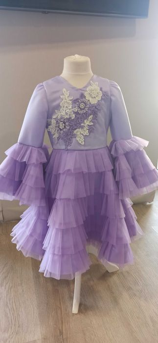 Нарядное платье для девочки