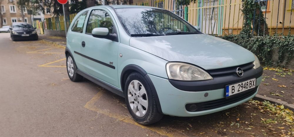 Продавам Opel Corsa 1.7cdti