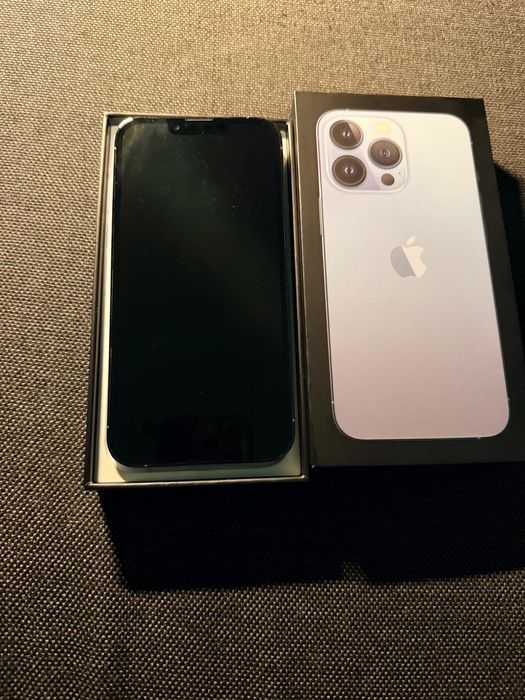 Продавам iPhone 13 Pro 128 GB