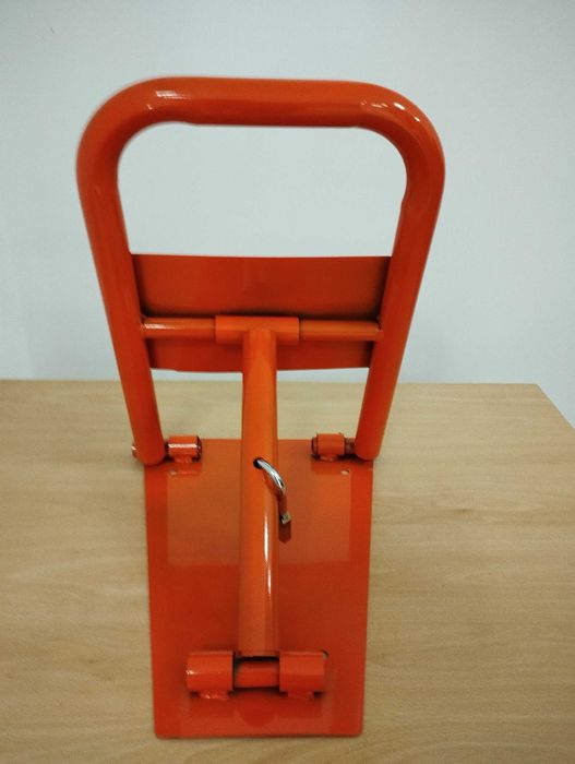 Паркинг скоба , стопер , бариера , ограничител за автомобили