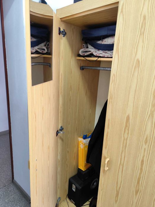 Продам шкафы б/у