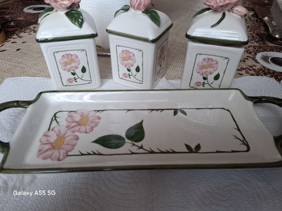 Set colectie Vileroy&boch Colecție de 4 piese, model 'Windrose-Charm',