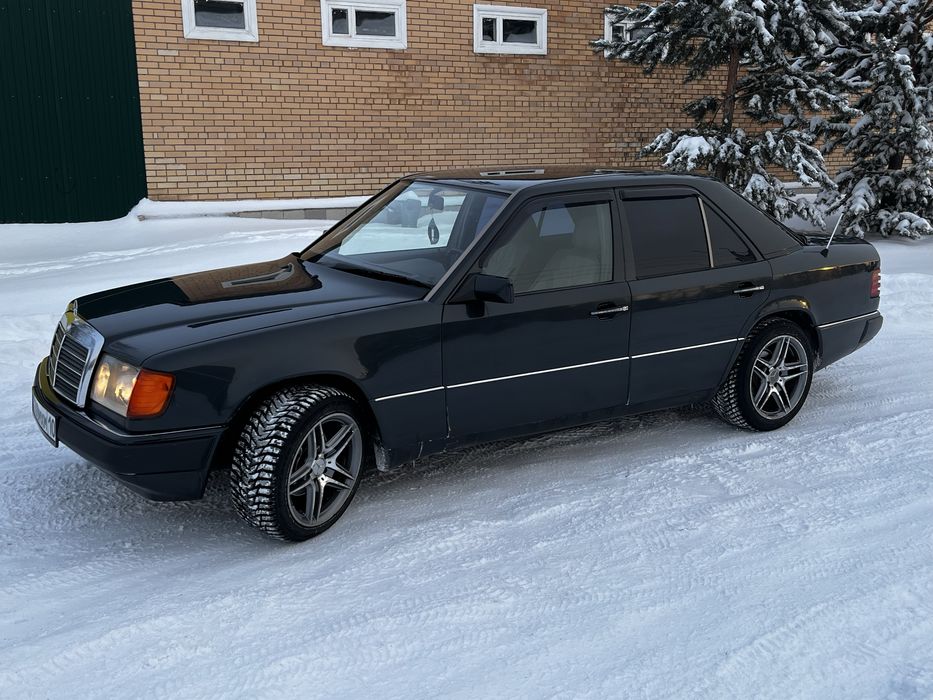 Mercedes Benz W124