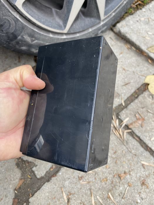 Чисто нова акумулаторна батерия 12V 8AH