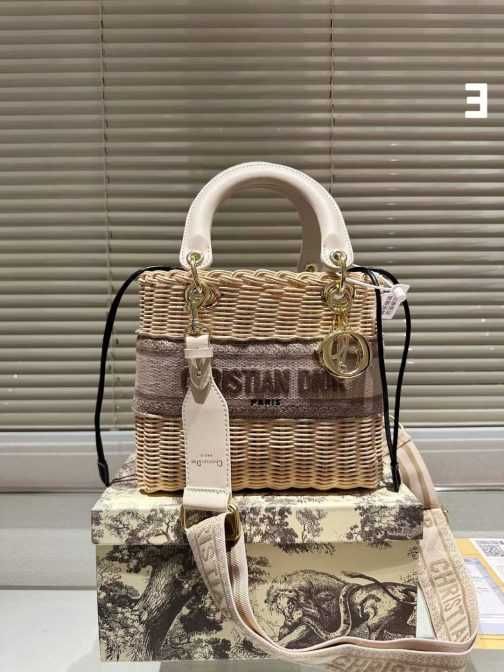 Geanta de mana dama Dior 26036