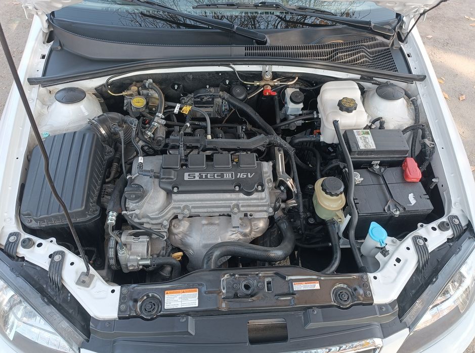 Шевролет Жентра механика 2-позиция