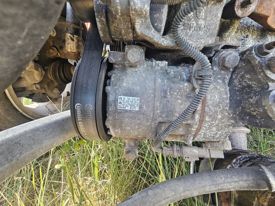 Compresor Ac citroen c4 grand Picasso 1.6 hdi