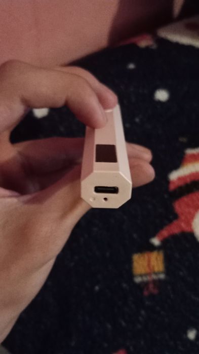 Lampă UV (NOUĂ) cu stand inclus