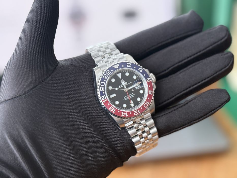 Часы Rolex GMT-Master II «Pepsi»