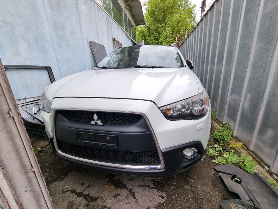 Mitsubishi ASX преден капак