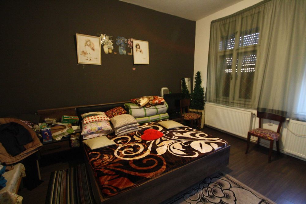 Proprietar vand 2 case alaturate, Zona Fratelia