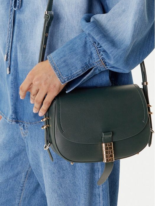 Нова дамска чанта Pinko черна и бяла