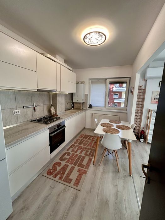 Apartament 2 camere 55m mobilat utilat etj 1/4 cu parcare Subcetate Sanpetru