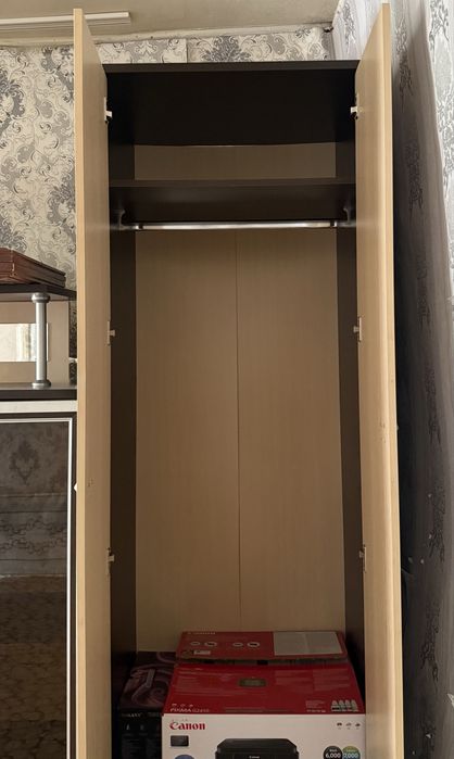 Продам мини стенку за 40тыс. Состояние хорошее.