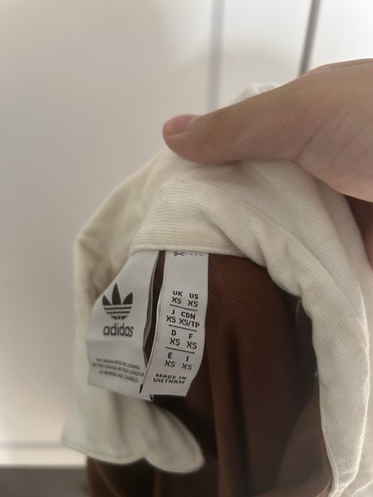 Лонгслив Adidas СРОЧНО