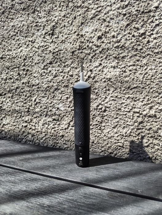 Електрическа четка за зъби oral-b pro