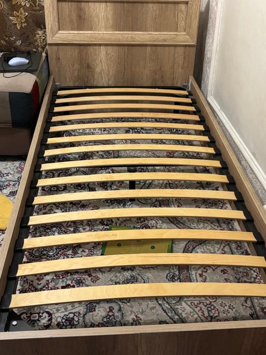 Продам кровать однерку