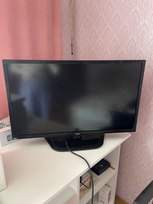 Продам телевизор LG