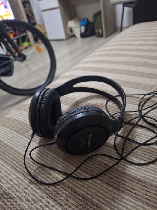 Vând căsti Panasonic RP-HT 161