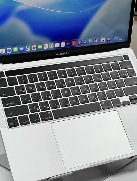 Ноутбук Apple Macbook Pro | Touchbar M1