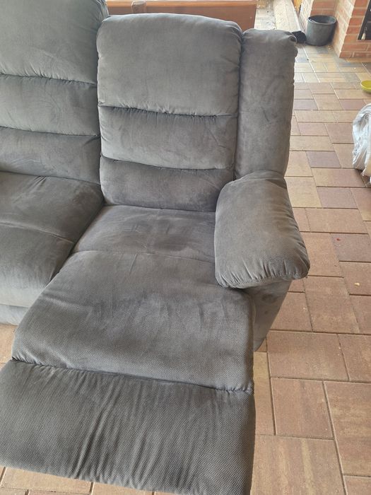 Canapea 2 locuri si fotoliu recliner
