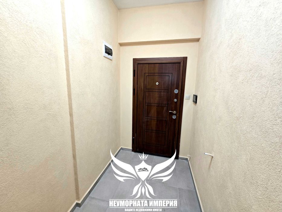 Под наем 76кв помещение, офис студио салон ателие в Асеновград център