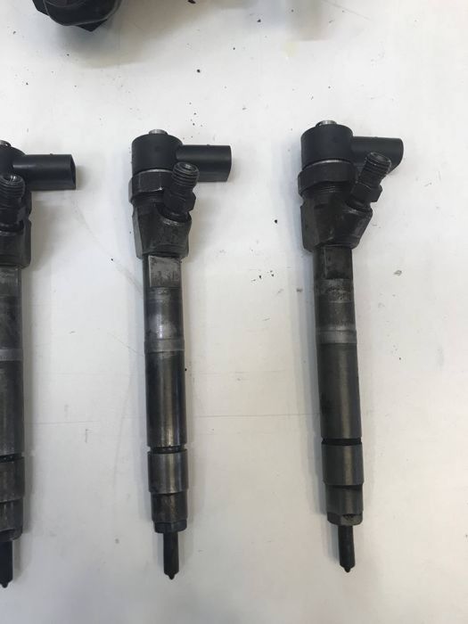 Injector injectoare pompa rampa kit injectie 2.2 CDI Mercedes W211
